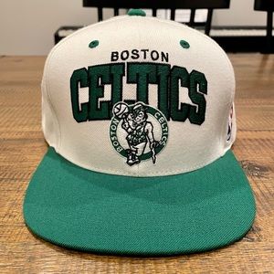 Mitchell & Ness Snapback Hat